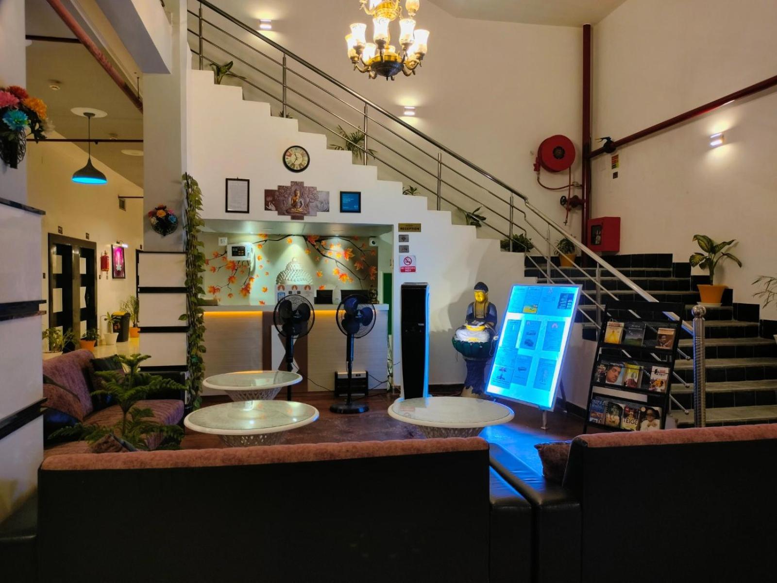 Hotel Buddha Park, Paharia, Waranasi Zewnętrze zdjęcie