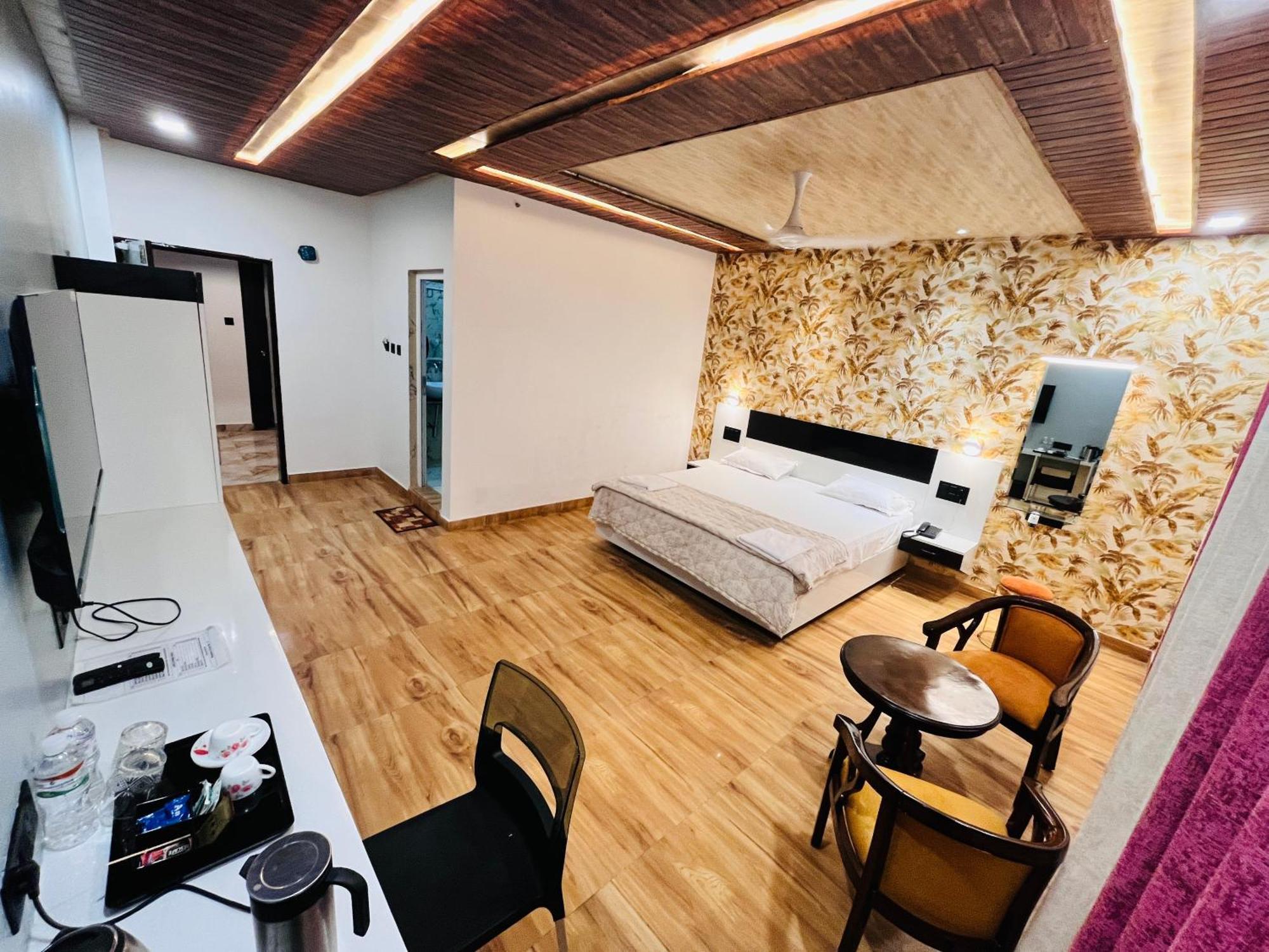 Hotel Buddha Park, Paharia, Waranasi Zewnętrze zdjęcie